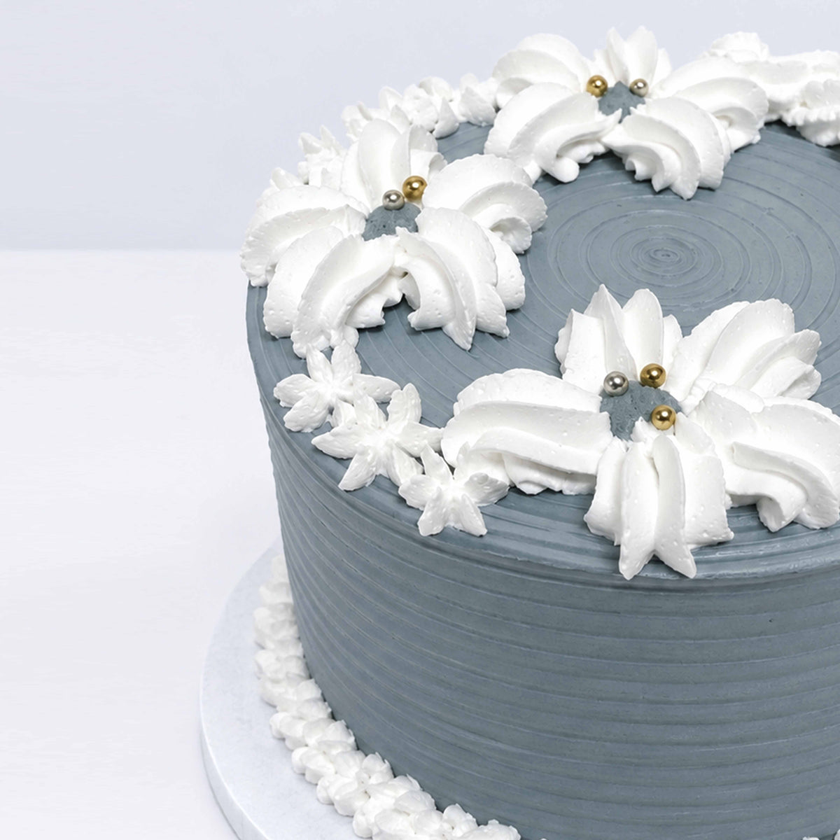 Engule y’Ebimuli cake