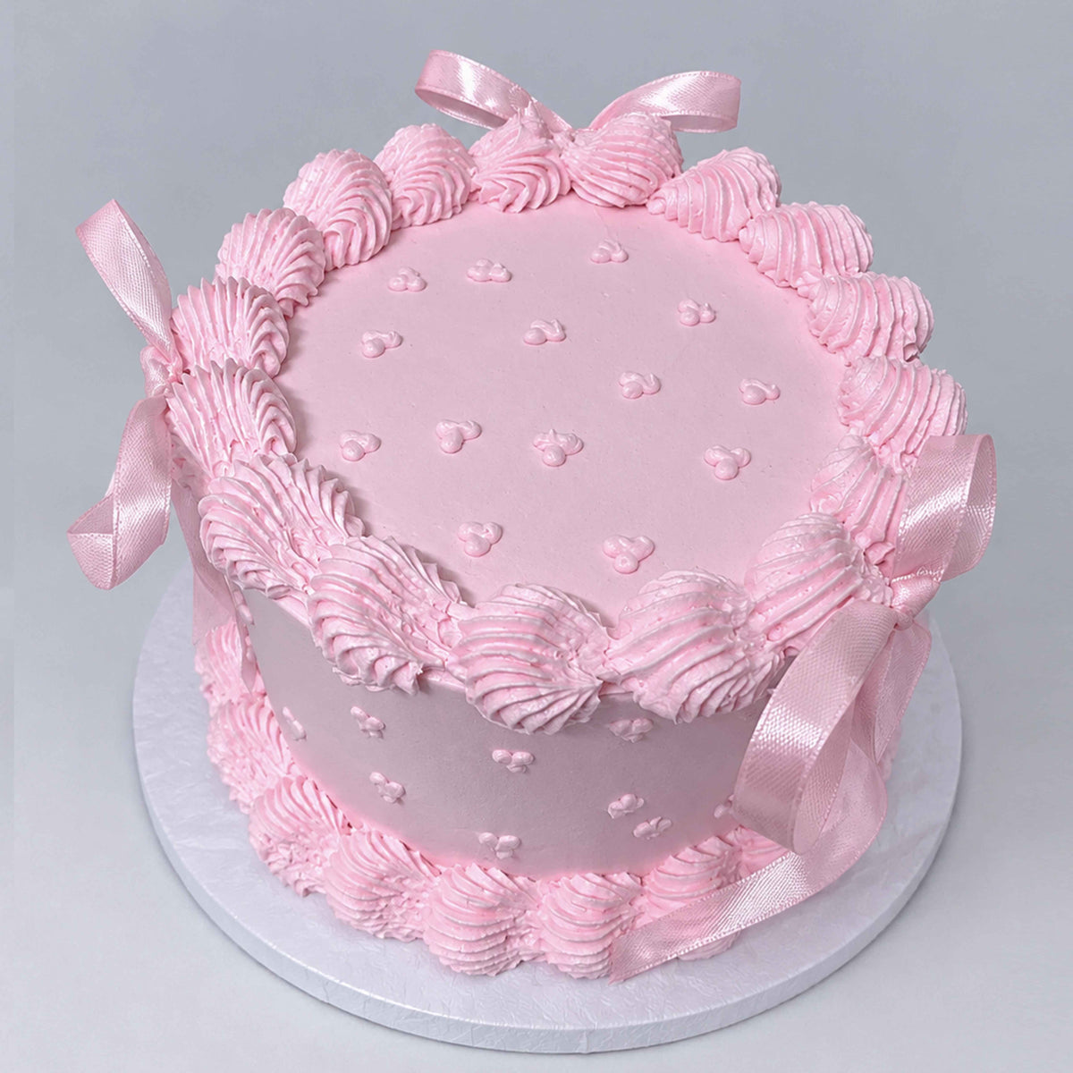 Taji la Utepe cake